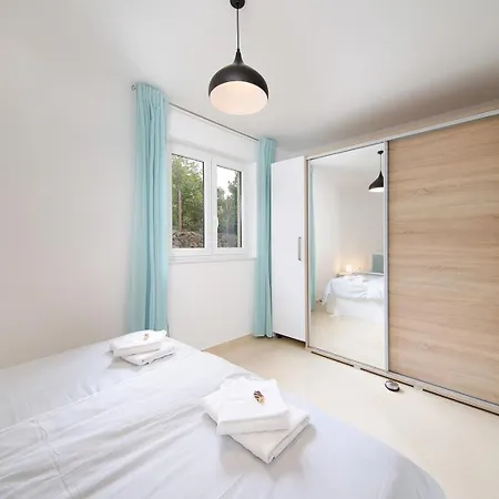 With Sea View 4* Dramalj