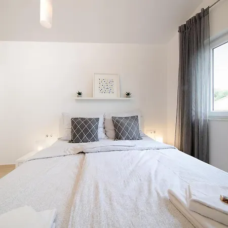Guest house With Sea View 4*