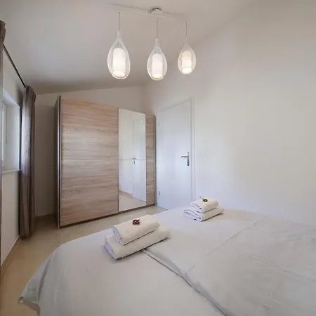 Guest house With Sea View